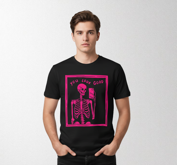 Looking good Round-neck T-shirt