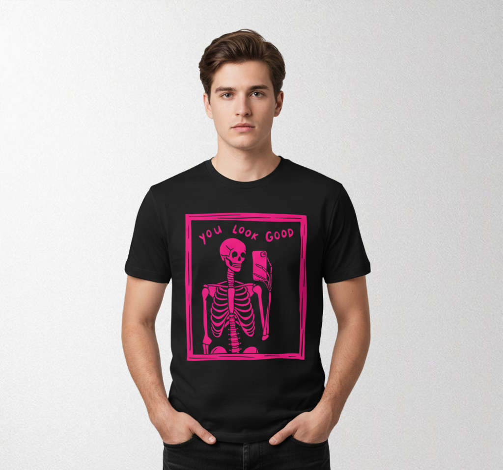 Looking good Round-neck T-shirt